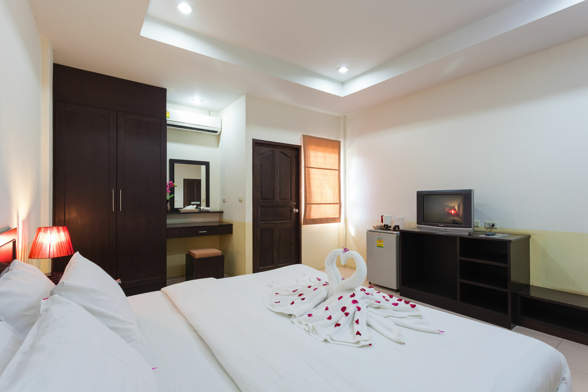 Bangtao Kanita House Банг Тао Бийч Екстериор снимка